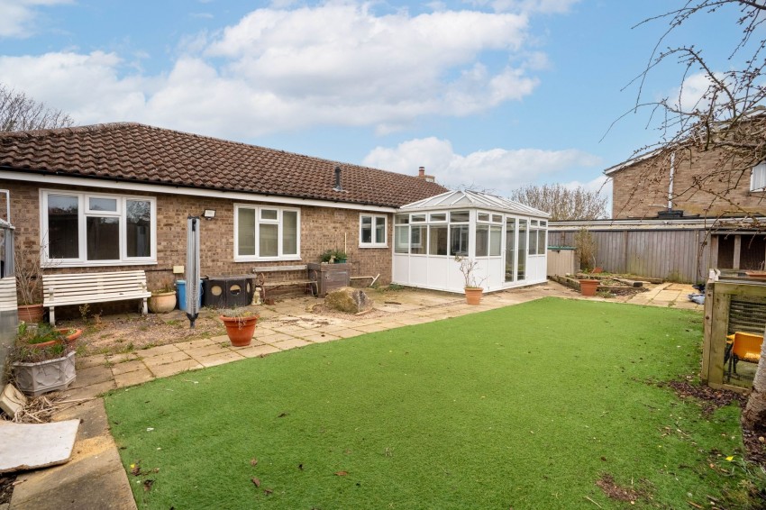 Images for Pelham Way, Cottenham, CB24 EAID:4037033056 BID:e9c2a2d5-4edb-4404-af16-967a1de68210