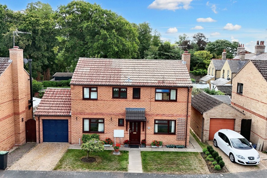 Images for Hurts Croft, Fordham, CB7 EAID:4037033056 BID:e22d2fe2-cd8a-4ee5-877e-aff44adbf8aa