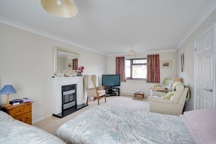 Images for Hurts Croft, Fordham, CB7 EAID:4037033056 BID:e22d2fe2-cd8a-4ee5-877e-aff44adbf8aa