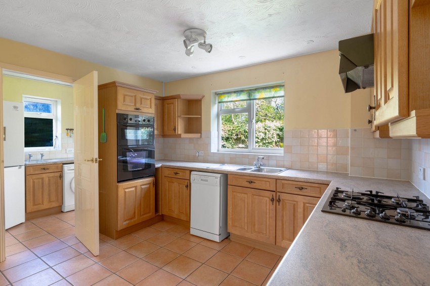 Images for Saxon Way, Willingham, CB24 EAID:4037033056 BID:e9c2a2d5-4edb-4404-af16-967a1de68210