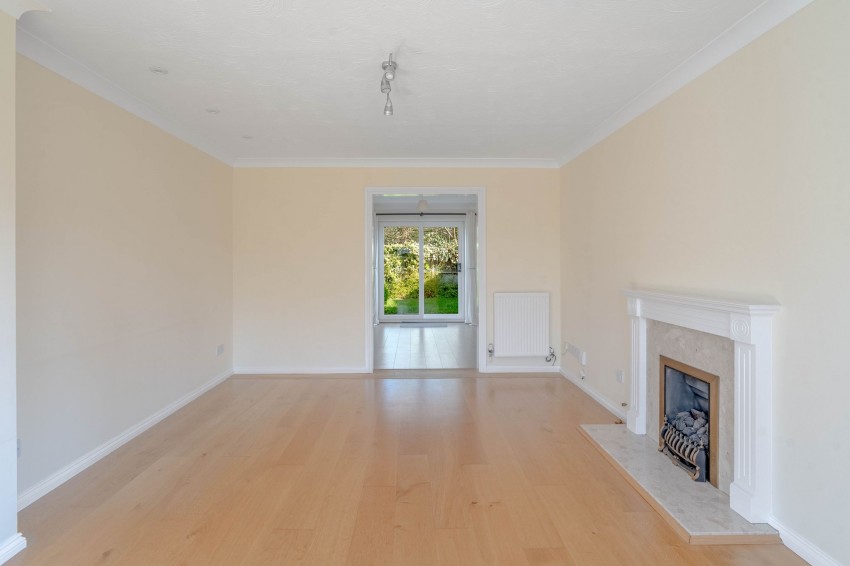 Images for Saxon Way, Willingham, CB24 EAID:4037033056 BID:e9c2a2d5-4edb-4404-af16-967a1de68210