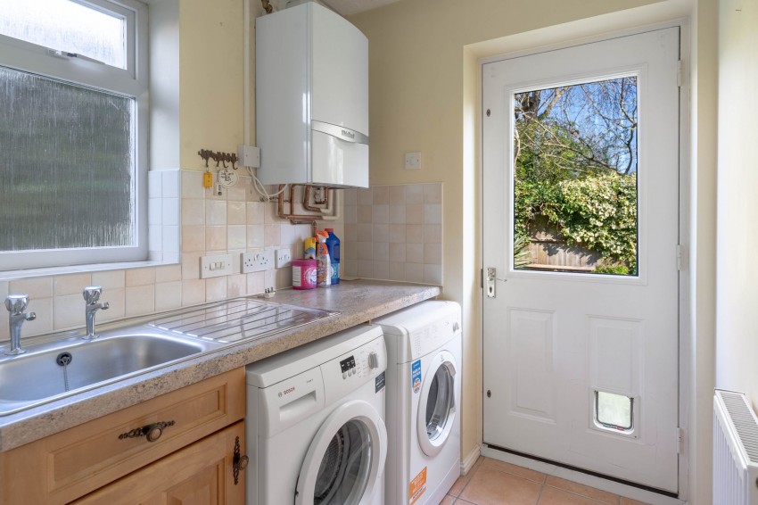 Images for Saxon Way, Willingham, CB24 EAID:4037033056 BID:e9c2a2d5-4edb-4404-af16-967a1de68210