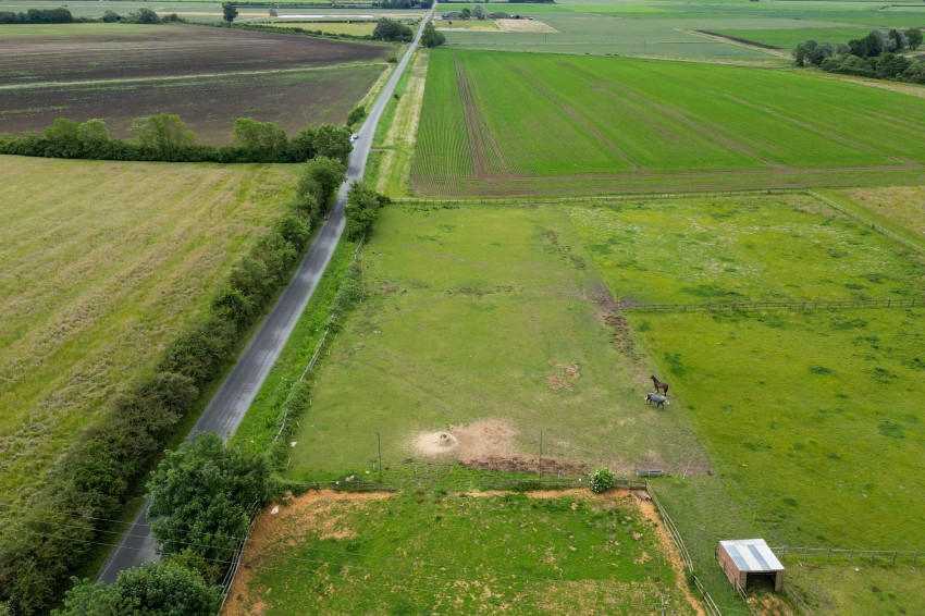 Images for Stocking Drove, Chatteris, PE16 EAID:4037033056 BID:d3db0e0c-3850-402c-b88b-52680bec4ac9