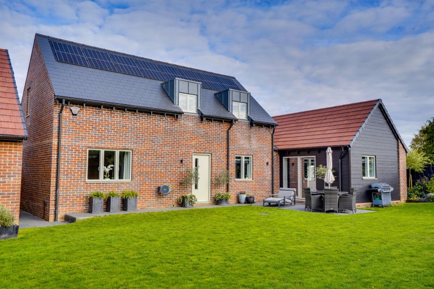 Images for Ash Drive, Ashley, CB8 EAID:4037033056 BID:e22d2fe2-cd8a-4ee5-877e-aff44adbf8aa