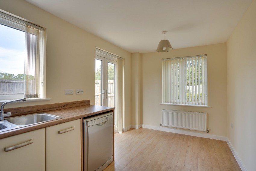 Images for Aster Close, Red Lodge, IP28 EAID:4037033056 BID:e22d2fe2-cd8a-4ee5-877e-aff44adbf8aa