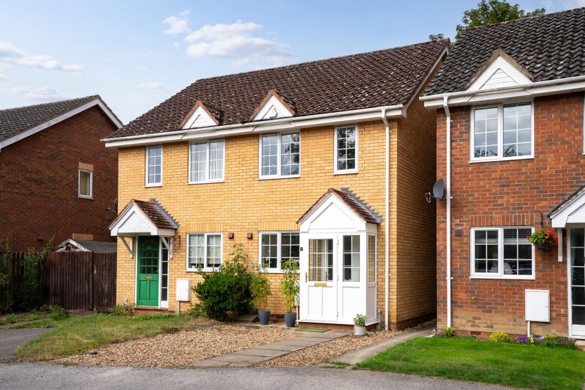 Images for Glover Close, Sawston, CB22 EAID:4037033056 BID:2f5b1148-b901-4d34-9e72-64b6a96df570