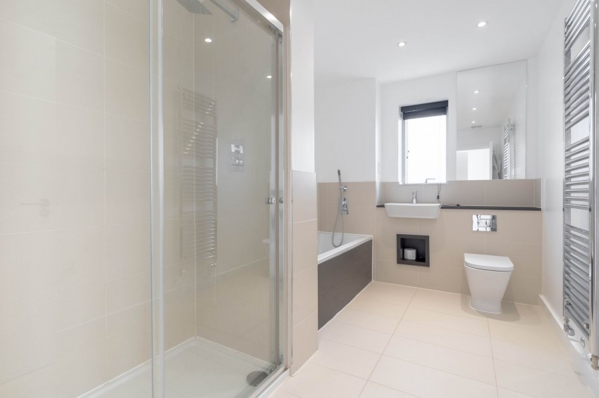 Images for Overhill Close, Trumpington, CB2 EAID:4037033056 BID:df7a2b8e-b283-433c-96bc-9990089caf32