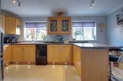 Images for Hollycroft Road, Emneth, PE14