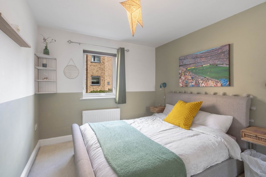 Images for Woodhead Drive, Cambridge, CB4 EAID:4037033056 BID:df7a2b8e-b283-433c-96bc-9990089caf32