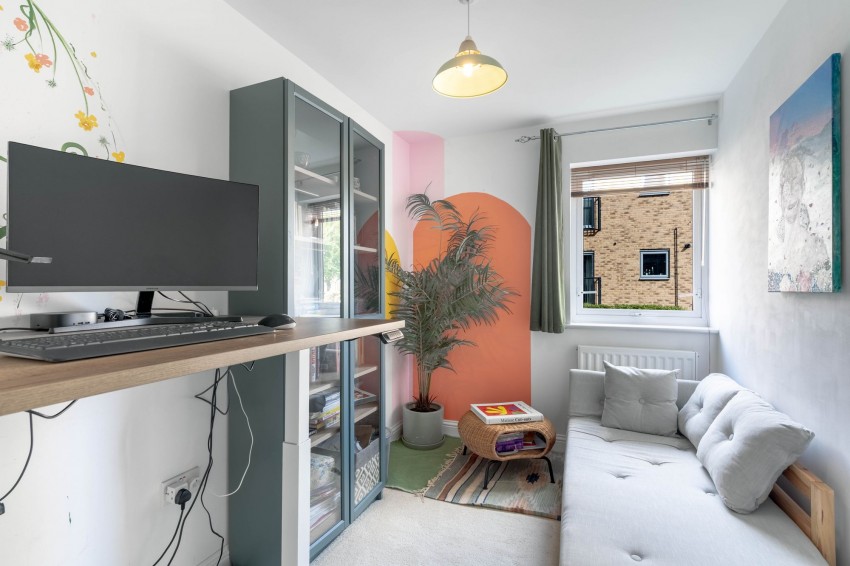 Images for Woodhead Drive, Cambridge, CB4 EAID:4037033056 BID:df7a2b8e-b283-433c-96bc-9990089caf32