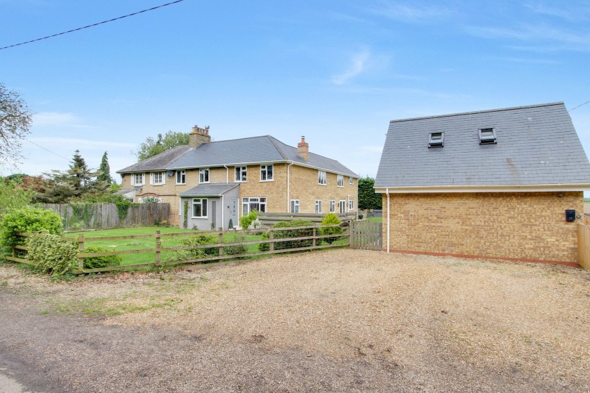 Images for Franks Lane, Newton-In-The-Isle, PE13 EAID:4037033056 BID:1d497ef6-e698-4427-833a-3b42529ac059