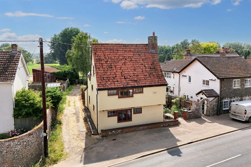 Images for High Street, Tuddenham, IP28 EAID:4037033056 BID:e22d2fe2-cd8a-4ee5-877e-aff44adbf8aa