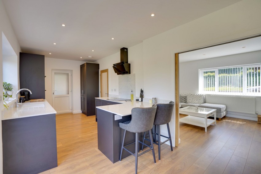 Images for Rowley Drive, Newmarket, CB8 EAID:4037033056 BID:e22d2fe2-cd8a-4ee5-877e-aff44adbf8aa