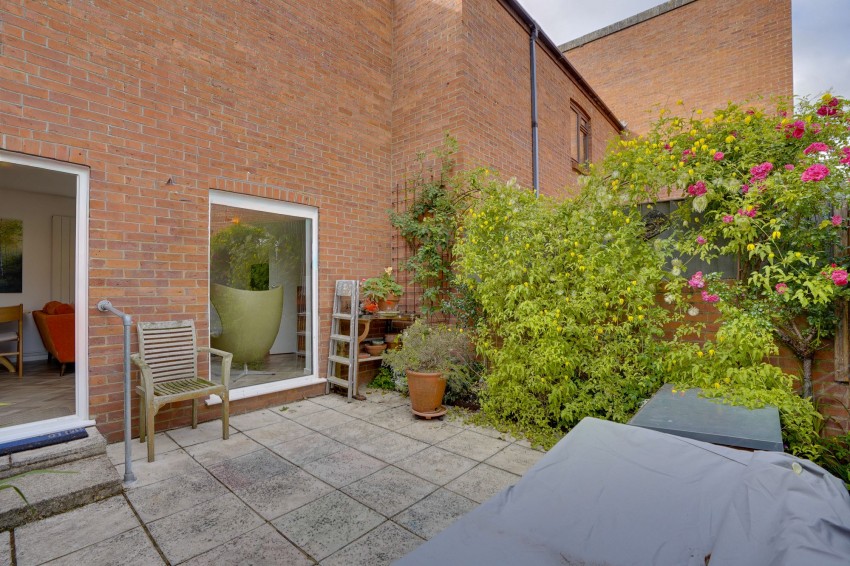 Images for St. James Lane, Bury St. Edmunds, IP33 EAID:4037033056 BID:e22d2fe2-cd8a-4ee5-877e-aff44adbf8aa