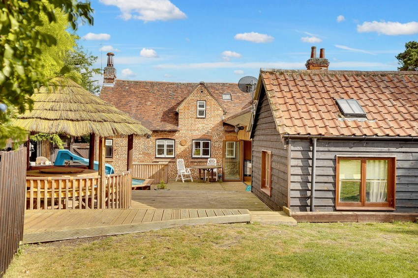 Images for Little Green, Cheveley, CB8 EAID:4037033056 BID:e22d2fe2-cd8a-4ee5-877e-aff44adbf8aa