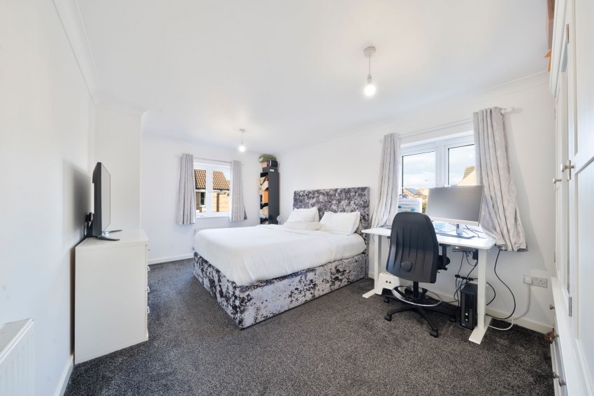 Images for Chamberlain Fields, Littleport, CB6 EAID:4037033056 BID:d3db0e0c-3850-402c-b88b-52680bec4ac9