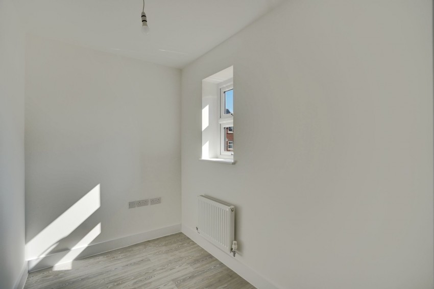 Images for Crucion Way, Soham, CB7 EAID:4037033056 BID:e22d2fe2-cd8a-4ee5-877e-aff44adbf8aa