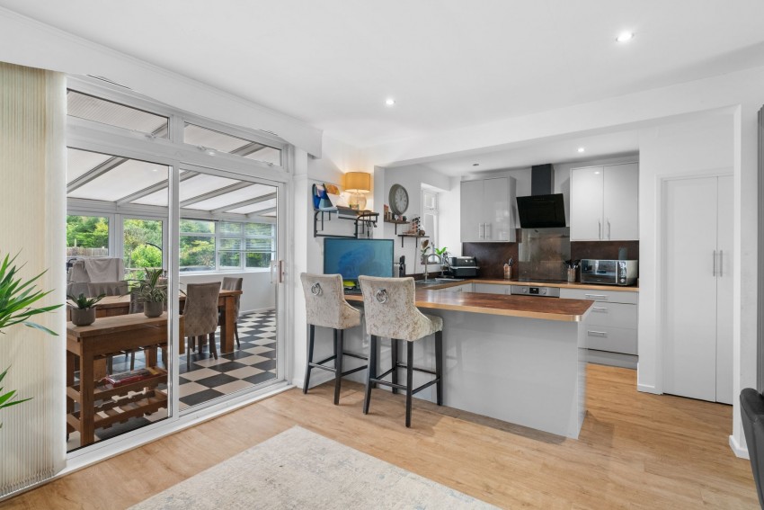 Images for Arbury Road, Cambridge, CB4 EAID:4037033056 BID:df7a2b8e-b283-433c-96bc-9990089caf32