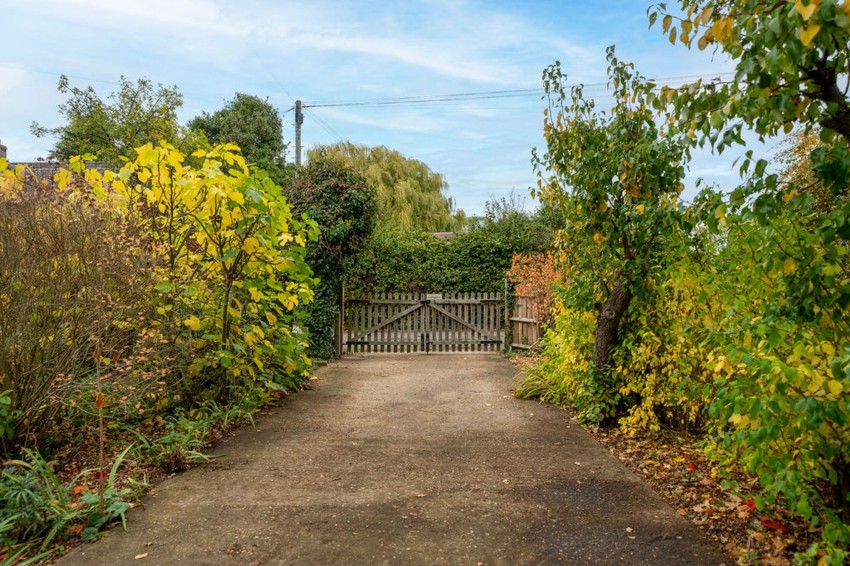 Images for Mills Lane, Longstanton, CB24 EAID:4037033056 BID:e9c2a2d5-4edb-4404-af16-967a1de68210