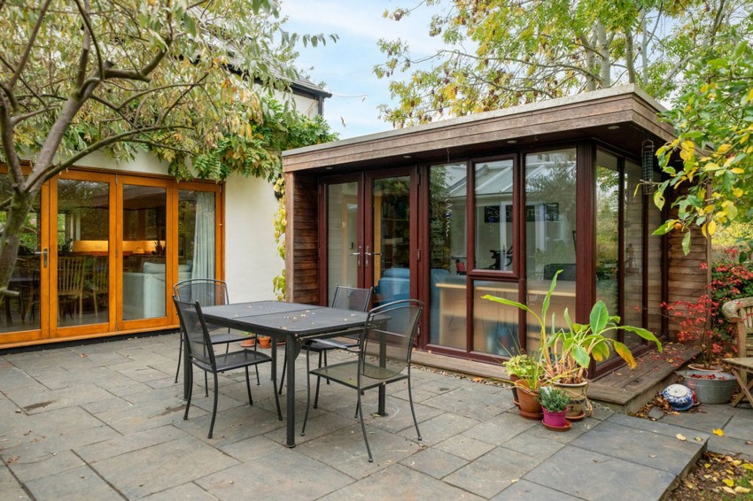 Images for Mills Lane, Longstanton, CB24 EAID:4037033056 BID:e9c2a2d5-4edb-4404-af16-967a1de68210