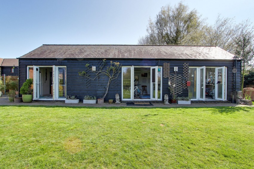 Images for Hockland Road, Tydd St. Giles, PE13 EAID:4037033056 BID:1d497ef6-e698-4427-833a-3b42529ac059