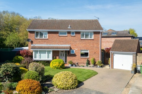 View Full Details for Stonefield, Bar Hill, CB23 - EAID:4037033056, BID:e9c2a2d5-4edb-4404-af16-967a1de68210
