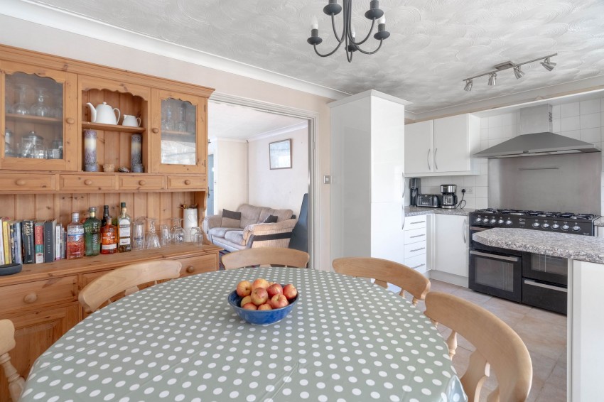 Images for Long Lane, Willingham, CB24 EAID:4037033056 BID:e9c2a2d5-4edb-4404-af16-967a1de68210