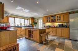 Images for 18 Hungate Road, Emneth, PE14