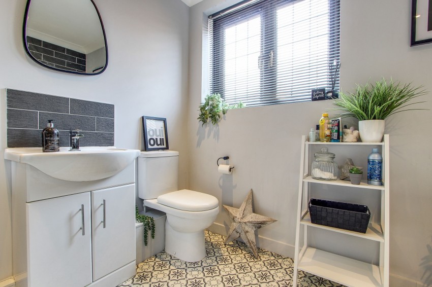 Images for 18 Hungate Road, Emneth, PE14 EAID:4037033056 BID:1d497ef6-e698-4427-833a-3b42529ac059
