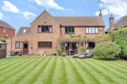 Images for 18 Hungate Road, Emneth, PE14