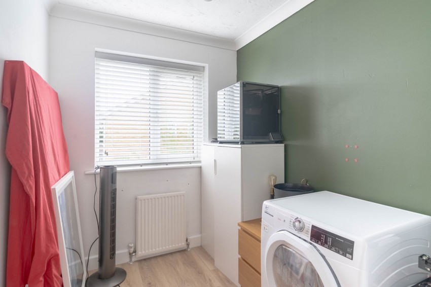 Images for Coxs End, Over, CB24 EAID:4037033056 BID:e9c2a2d5-4edb-4404-af16-967a1de68210