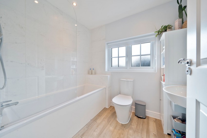 Images for Brimstone Drive, Ely, CB7 EAID:4037033056 BID:d3db0e0c-3850-402c-b88b-52680bec4ac9