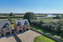 Images for Stow Road, Wiggenhall St. Mary Magdalen, PE34