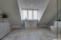 Images for Stow Road, Wiggenhall St. Mary Magdalen, PE34