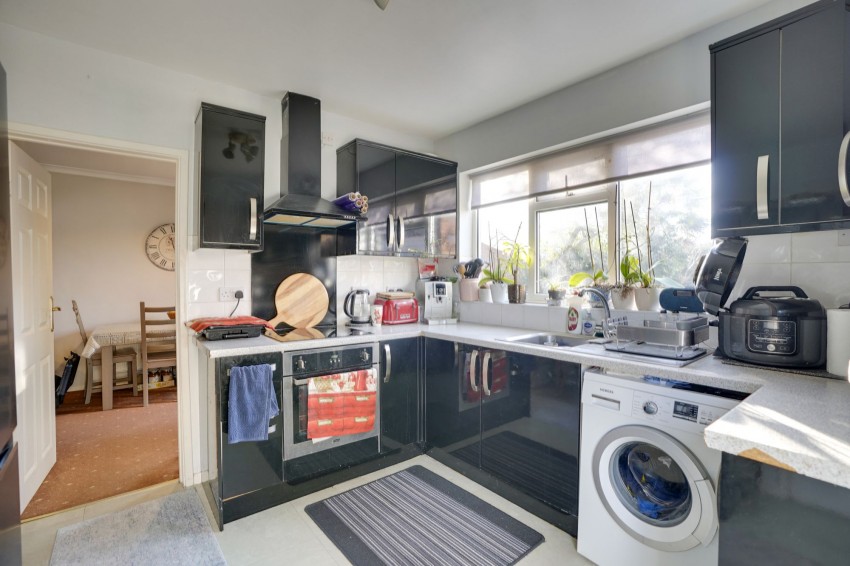 Images for Whitegates, Newmarket, CB8 EAID:4037033056 BID:e22d2fe2-cd8a-4ee5-877e-aff44adbf8aa