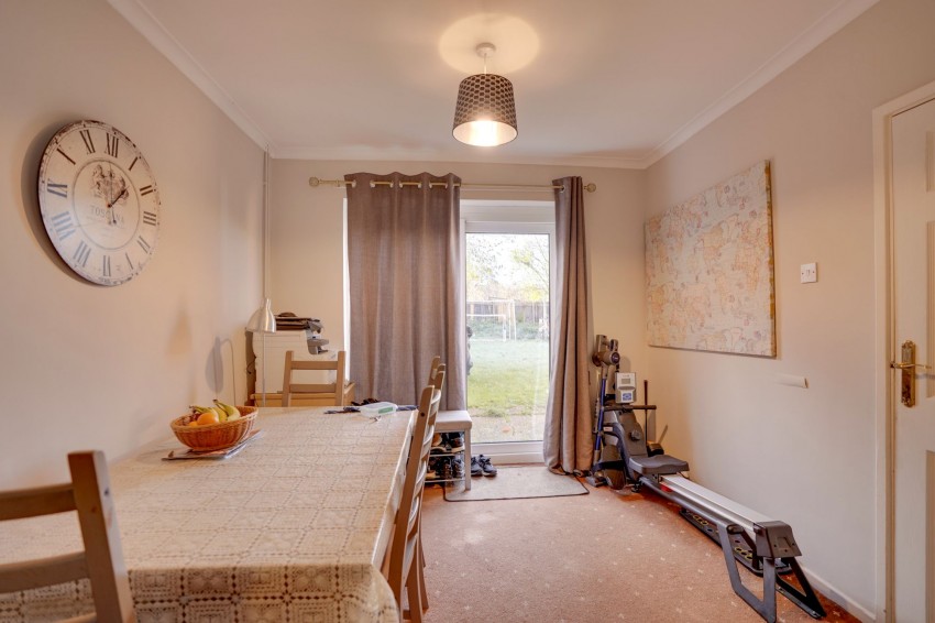 Images for Whitegates, Newmarket, CB8 EAID:4037033056 BID:e22d2fe2-cd8a-4ee5-877e-aff44adbf8aa