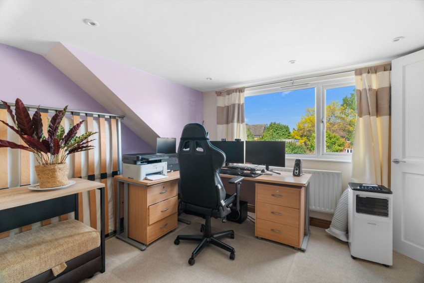 Images for Newington, Willingham, CB24 EAID:4037033056 BID:e9c2a2d5-4edb-4404-af16-967a1de68210