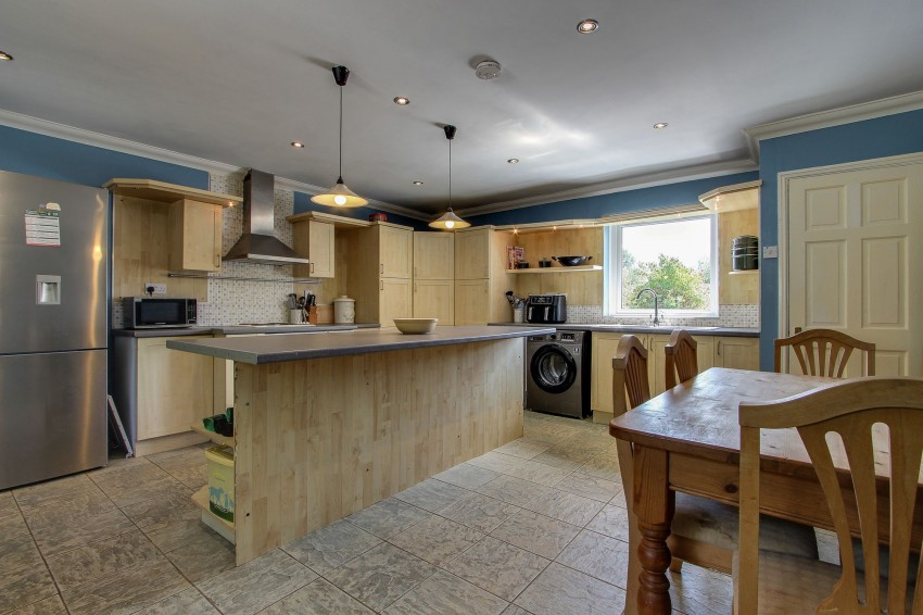Images for Ryefield Lane, Holbeach, PE12 EAID:4037033056 BID:1d497ef6-e698-4427-833a-3b42529ac059