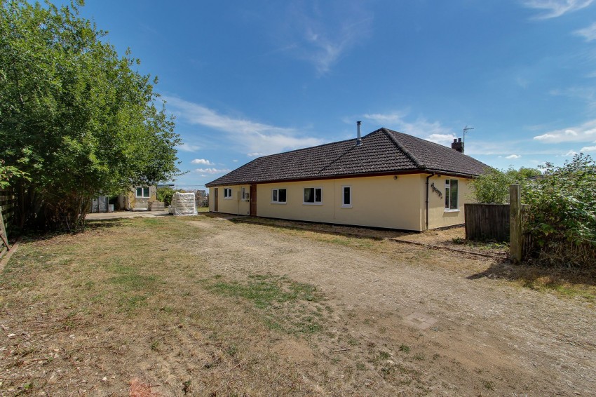 Images for Ryefield Lane, Holbeach, PE12 EAID:4037033056 BID:1d497ef6-e698-4427-833a-3b42529ac059