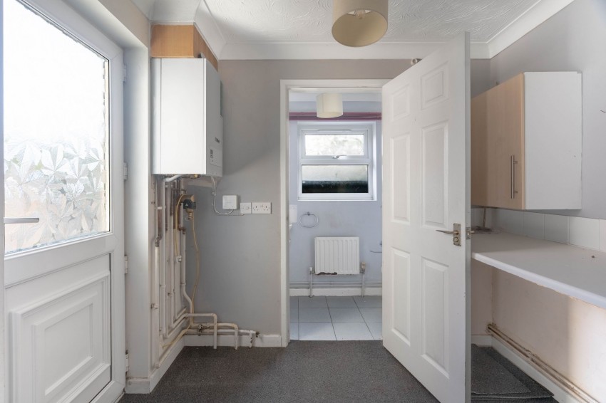 Images for Rooks Street, Cottenham, CB24 EAID:4037033056 BID:e9c2a2d5-4edb-4404-af16-967a1de68210