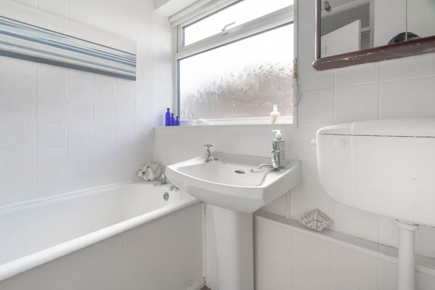 Images for Coles Road, Milton, CB24 EAID:4037033056 BID:df7a2b8e-b283-433c-96bc-9990089caf32