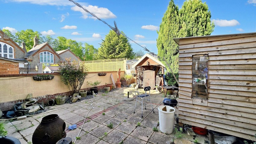 Images for Oxford Street, Exning, CB8 EAID:4037033056 BID:e22d2fe2-cd8a-4ee5-877e-aff44adbf8aa