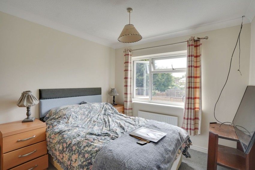 Images for Oxford Street, Exning, CB8 EAID:4037033056 BID:e22d2fe2-cd8a-4ee5-877e-aff44adbf8aa
