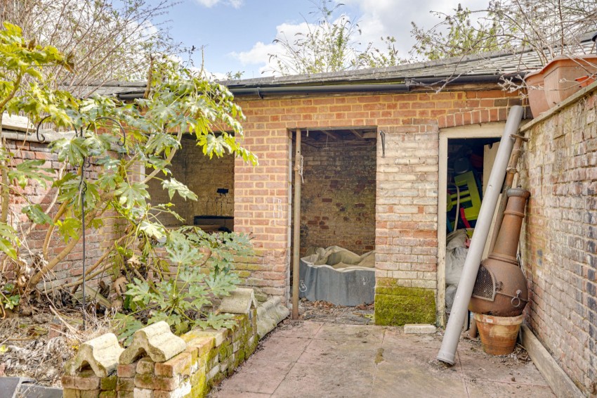 Images for St. Marys Square, Newmarket, CB8 EAID:4037033056 BID:e22d2fe2-cd8a-4ee5-877e-aff44adbf8aa