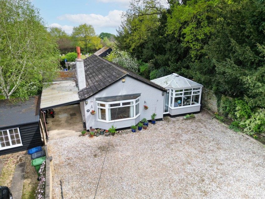 Images for High Street, Cottenham, CB24 EAID:4037033056 BID:e9c2a2d5-4edb-4404-af16-967a1de68210