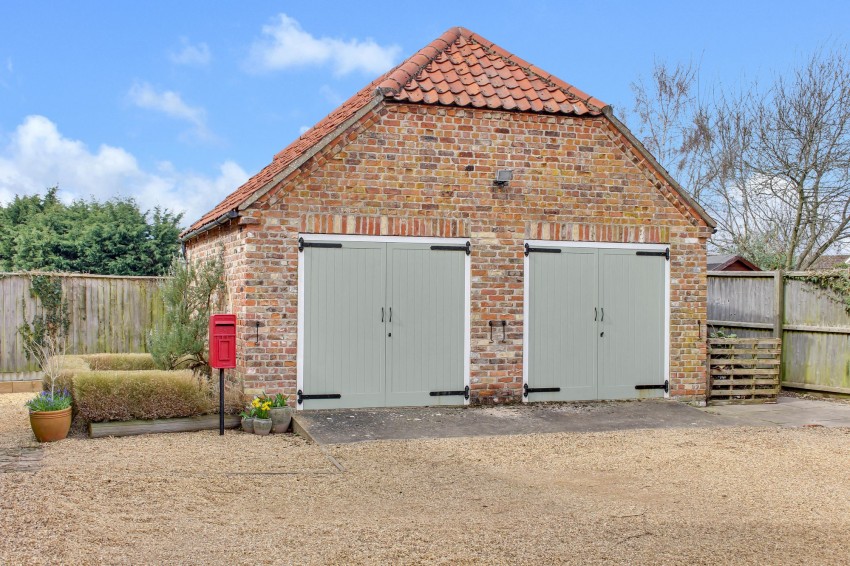 Images for 31 Norfolk Street, Wimblington, PE15 EAID:4037033056 BID:1d497ef6-e698-4427-833a-3b42529ac059