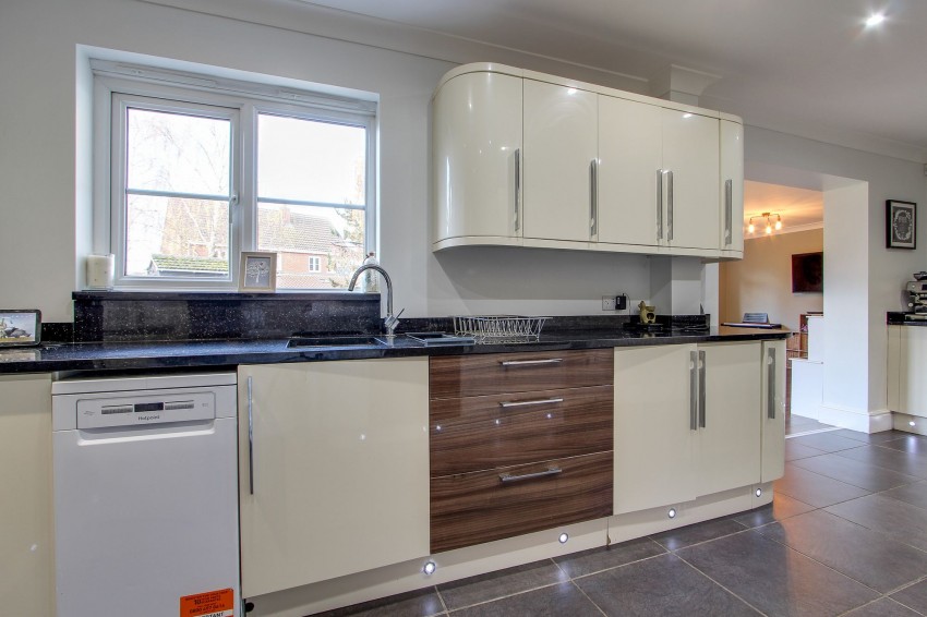 Images for Gooding Close, Stow Bridge, PE34 EAID:4037033056 BID:1d497ef6-e698-4427-833a-3b42529ac059