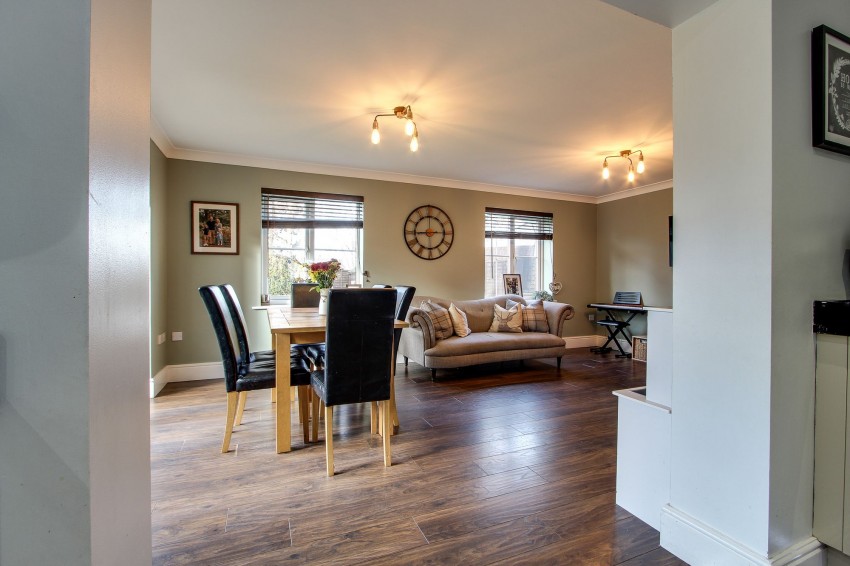 Images for Gooding Close, Stow Bridge, PE34 EAID:4037033056 BID:1d497ef6-e698-4427-833a-3b42529ac059