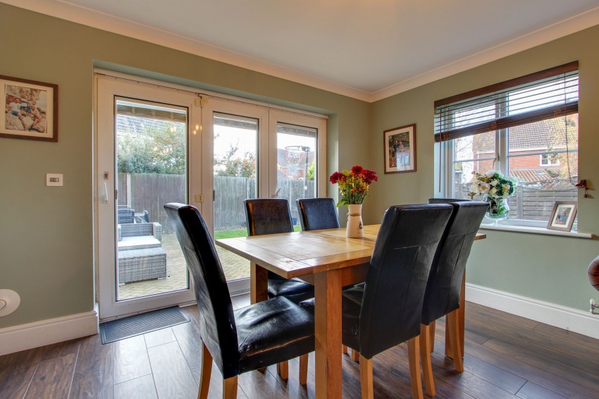 Images for Gooding Close, Stow Bridge, PE34 EAID:4037033056 BID:1d497ef6-e698-4427-833a-3b42529ac059