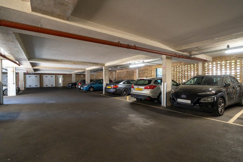 Images for Brooklands Avenue, Cambridge, CB2 EAID:4037033056 BID:df7a2b8e-b283-433c-96bc-9990089caf32